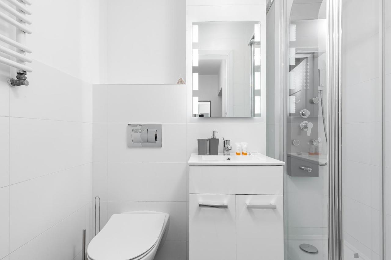 Studio City Center Zlota Street By Renters Varşova Dış mekan fotoğraf